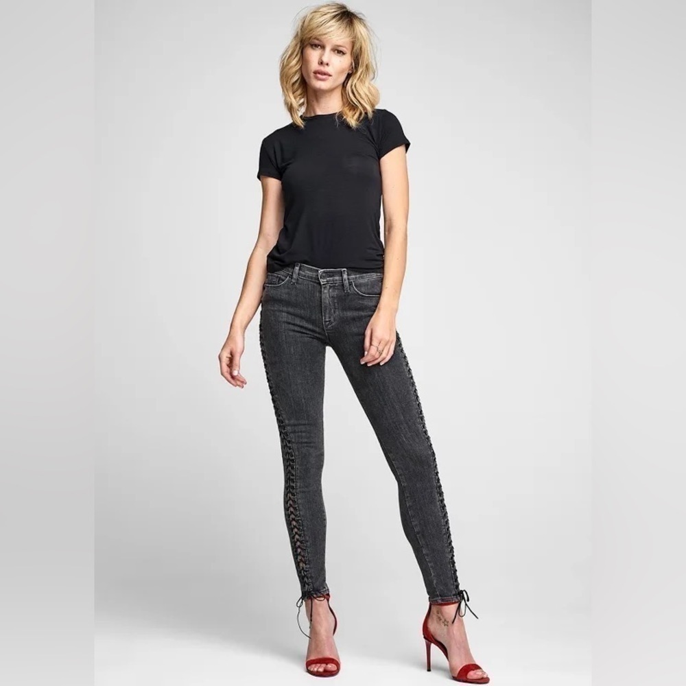 Hudson JeansThe Stevie Midrise Lace Up Skinny in Vacancy SZ 27